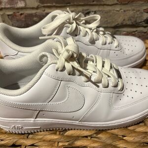 Nike Men’s Air Force One - Excellent Condition, barely worn
